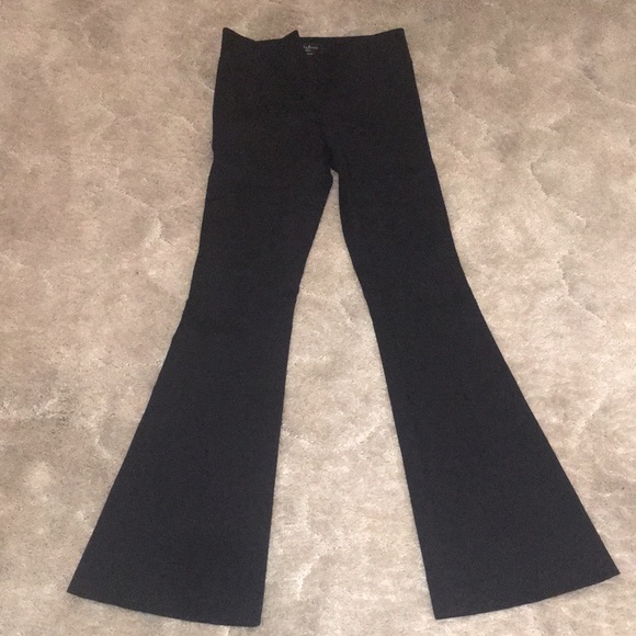 GUESS by Marciano Women’s black Flare Dress Pants size 0 - Picture 2 of 4